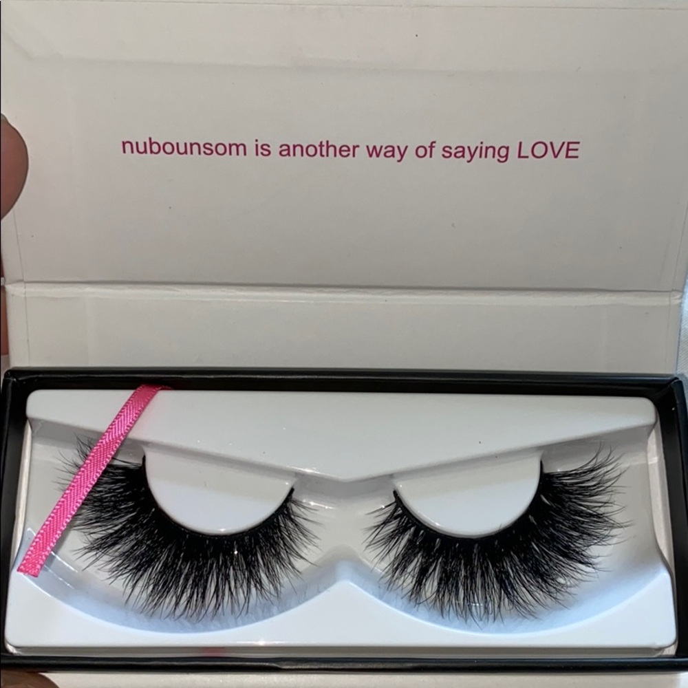 Dragon Li lashes